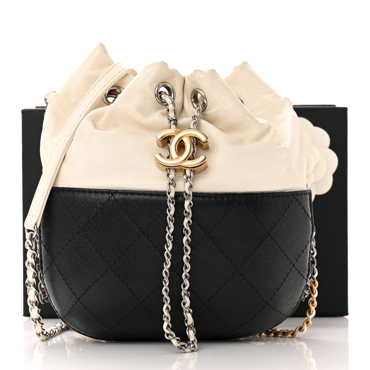 Aged Calfskin Quilted Small Gabrielle Bucket White Black