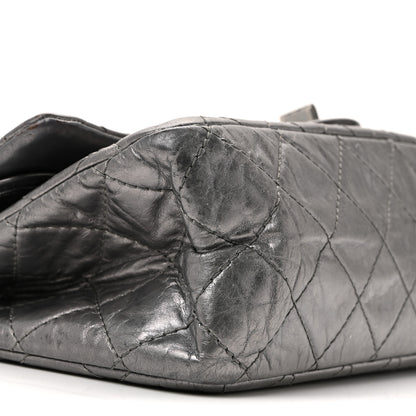 Chanel Metallic Aged Calfskin Quilted 2.55 Reissue 227 Flap Dark Silver 24 of 40