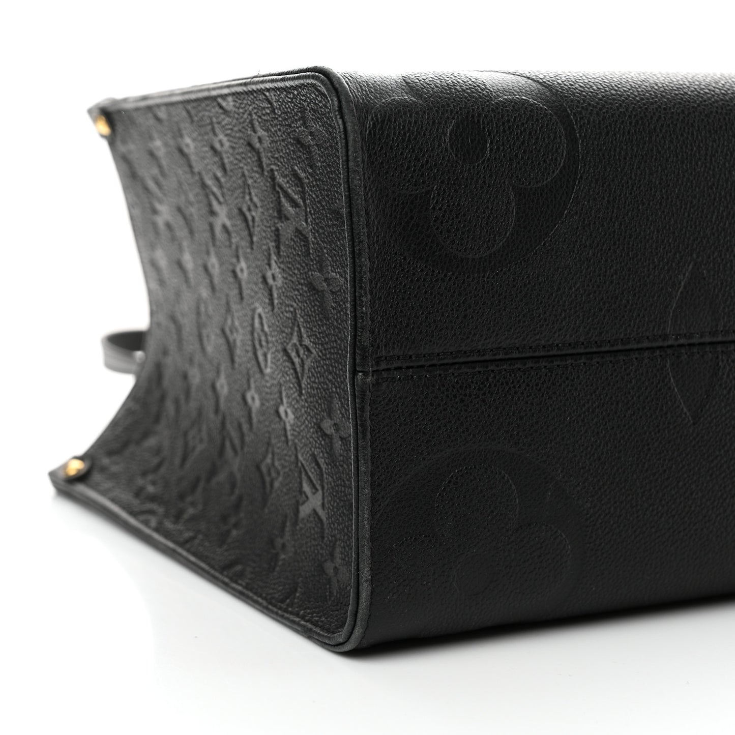Empreinte Monogram Giant Onthego MM Black