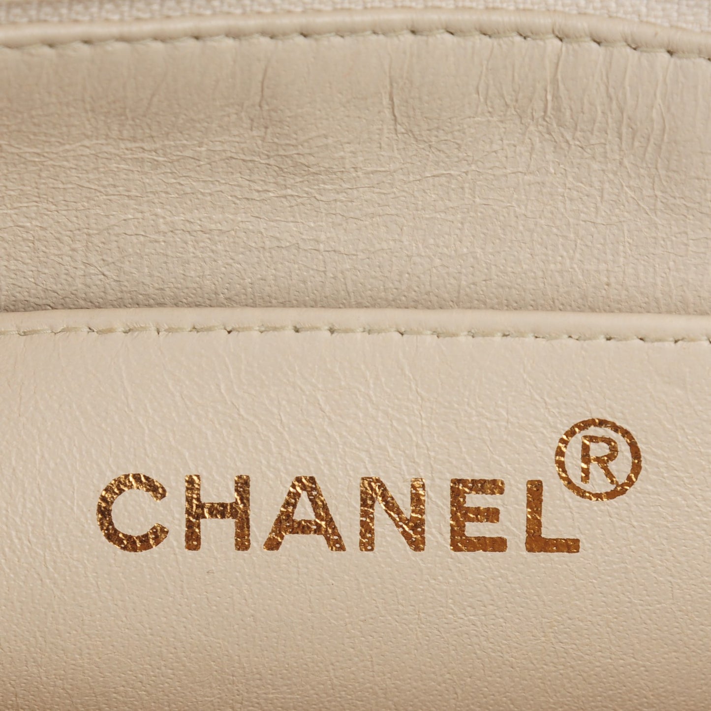 Caviar Quilted Medium Single Flap Beige Clair