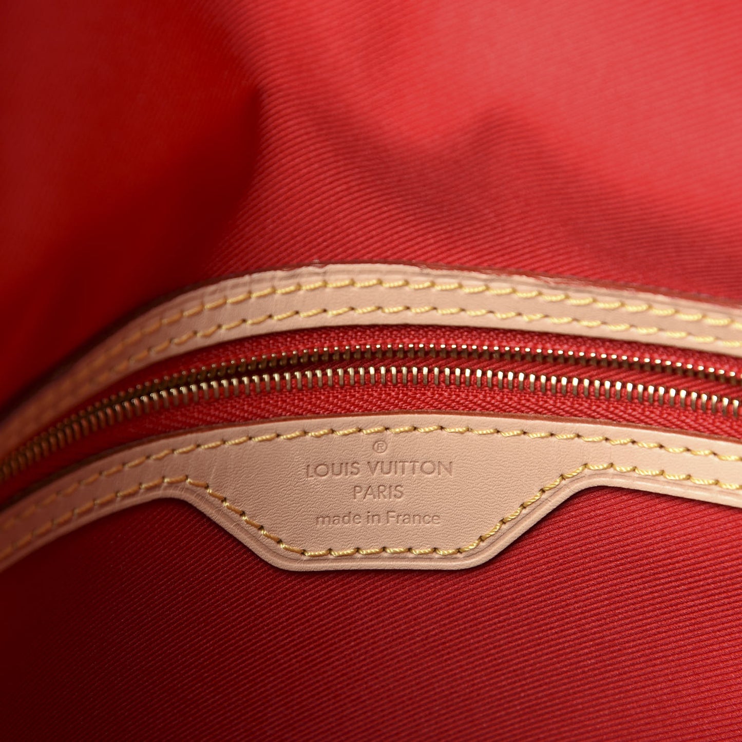 Monogram Carry It