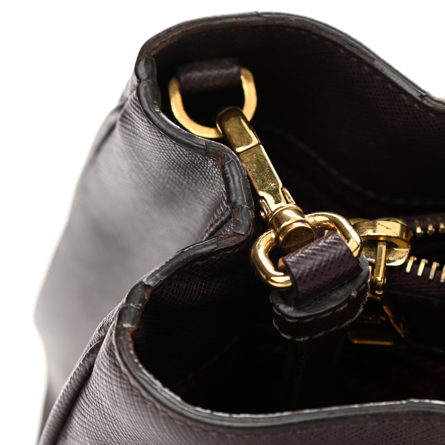 Saffiano Medium Galleria Double Zip Tote Amaranto