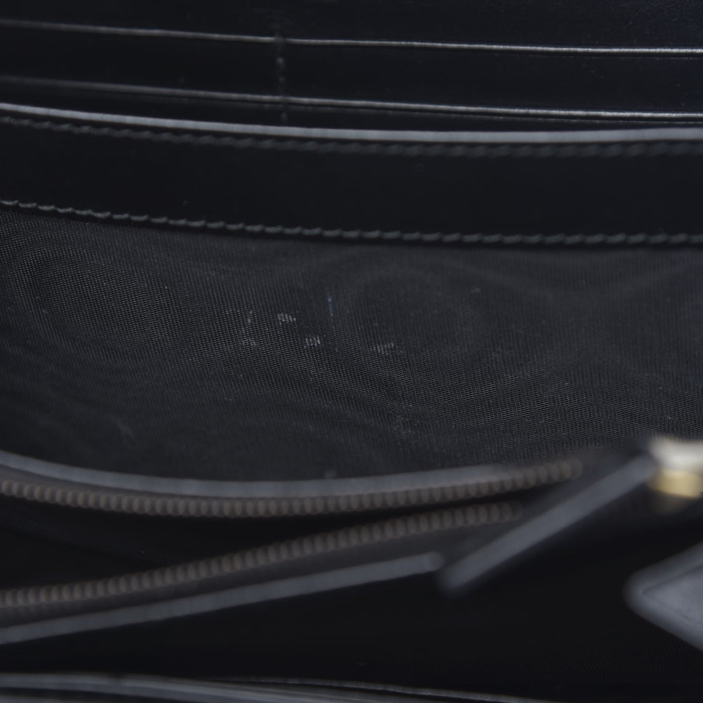 Calfskin Matelasse GG Marmont Chain Wallet Black