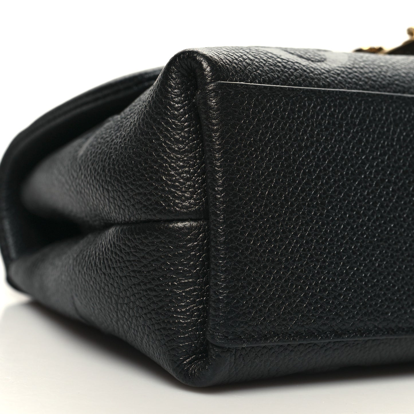 Empreinte Monogram Giant Madeleine BB Black
