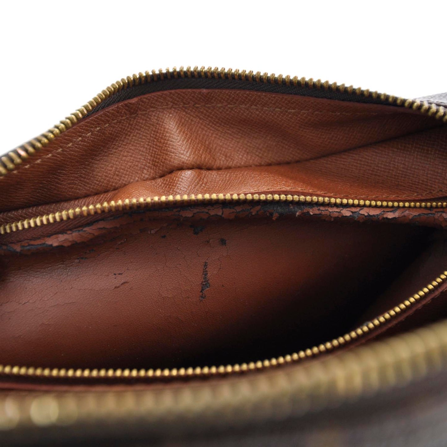 Monogram Trocadero 27