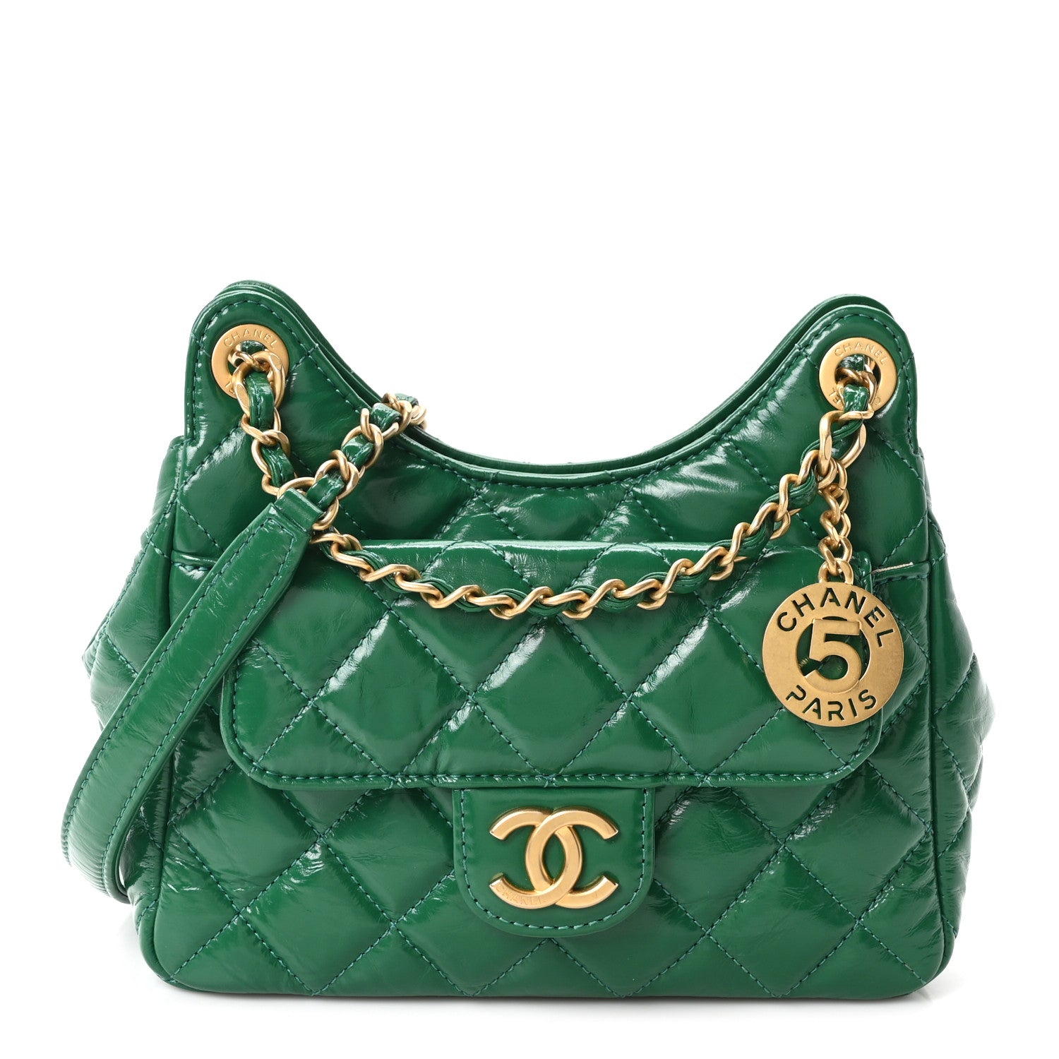 CHANEL グリーン CCロゴポーチ　新品　難あり Chanel Shiny Crumpled Calfskin Quilted Small Wavy CC Hobo Green