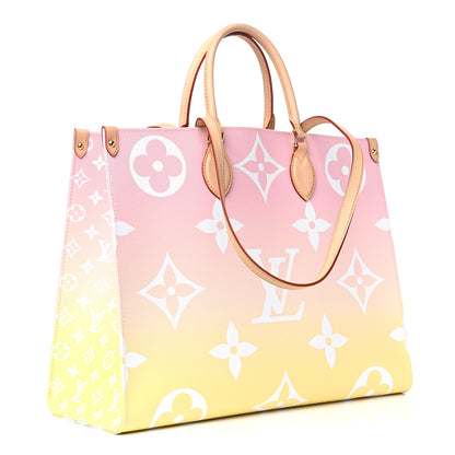 Louis Vuitton Monogram Giant By The Pool Onthego GM Light Pink 2 of 6