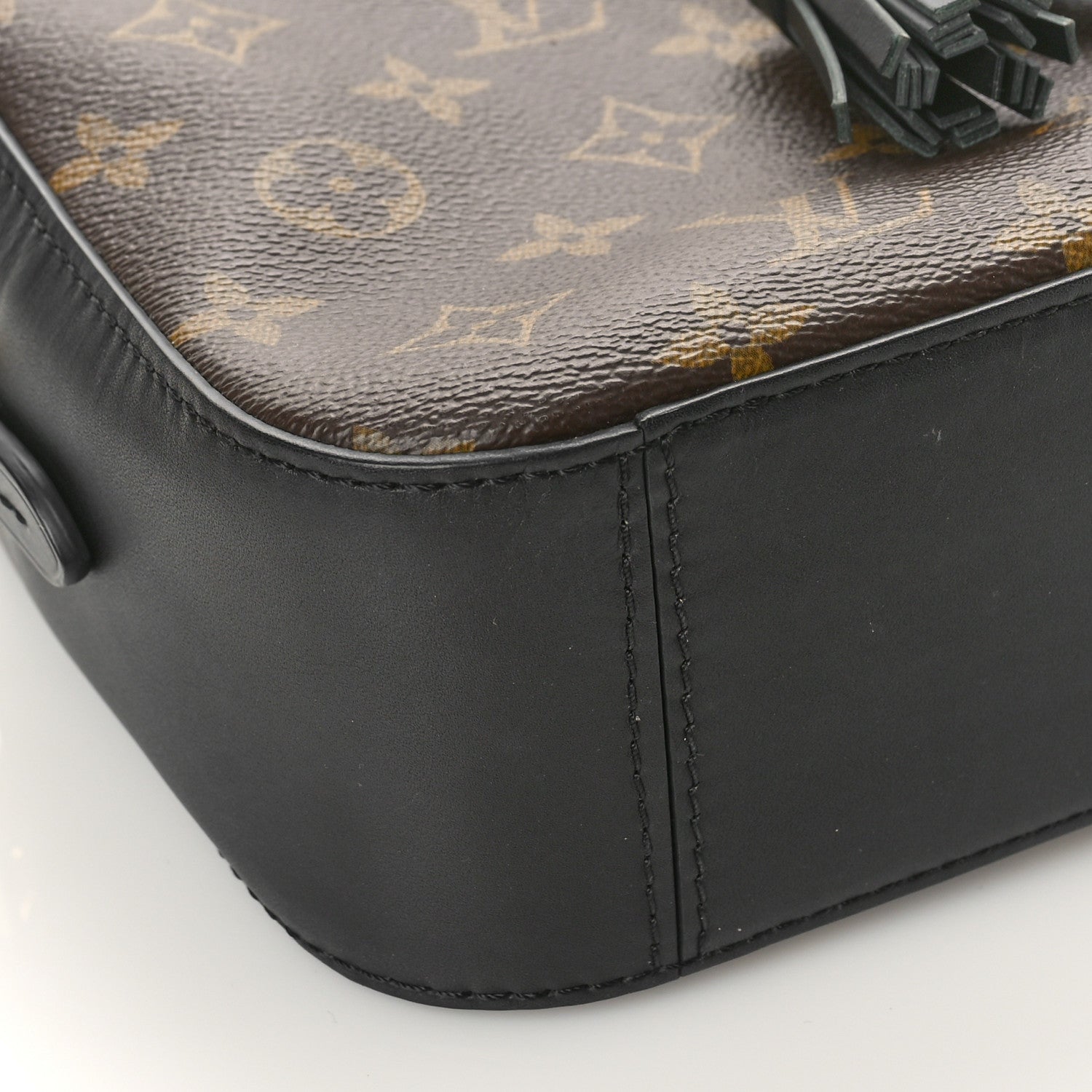 Louis Vuitton Monogram Saintonge Black 7 of 8