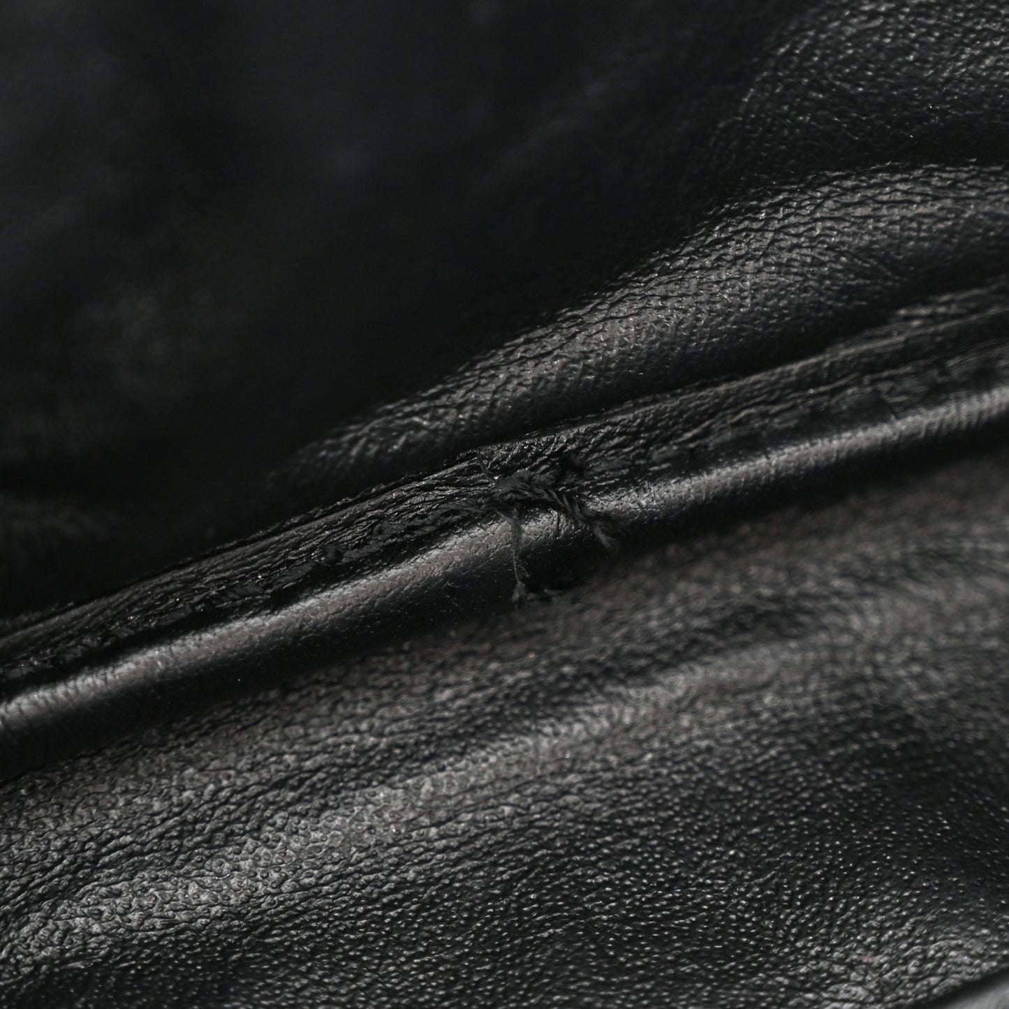 Grain De Poudre Matelasse Monochrome Monogram Mini Lou Camera Bag Black