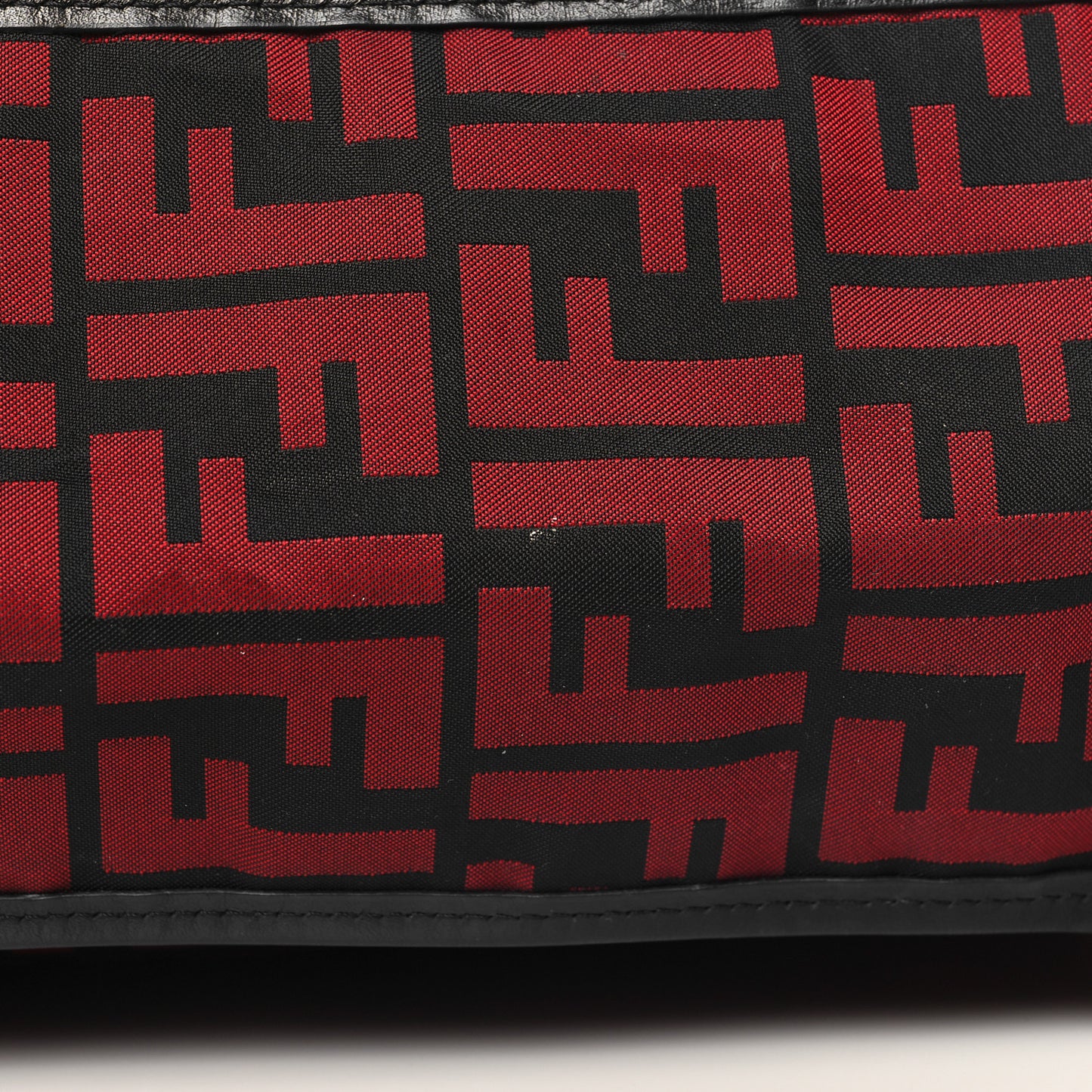 Zucca Messenger Bag Red Black