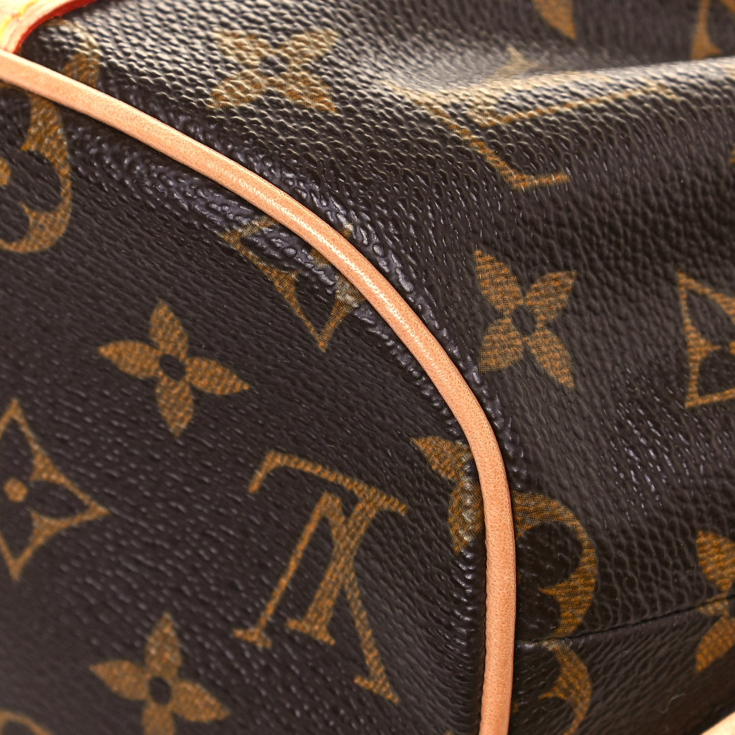 Monogram Theda GM