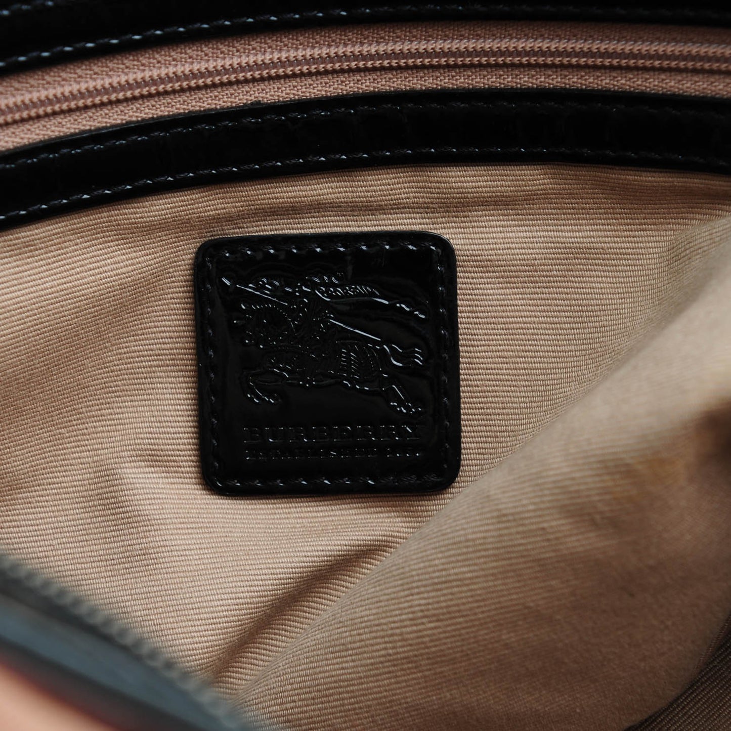 Supernova Check Regent Tote Black