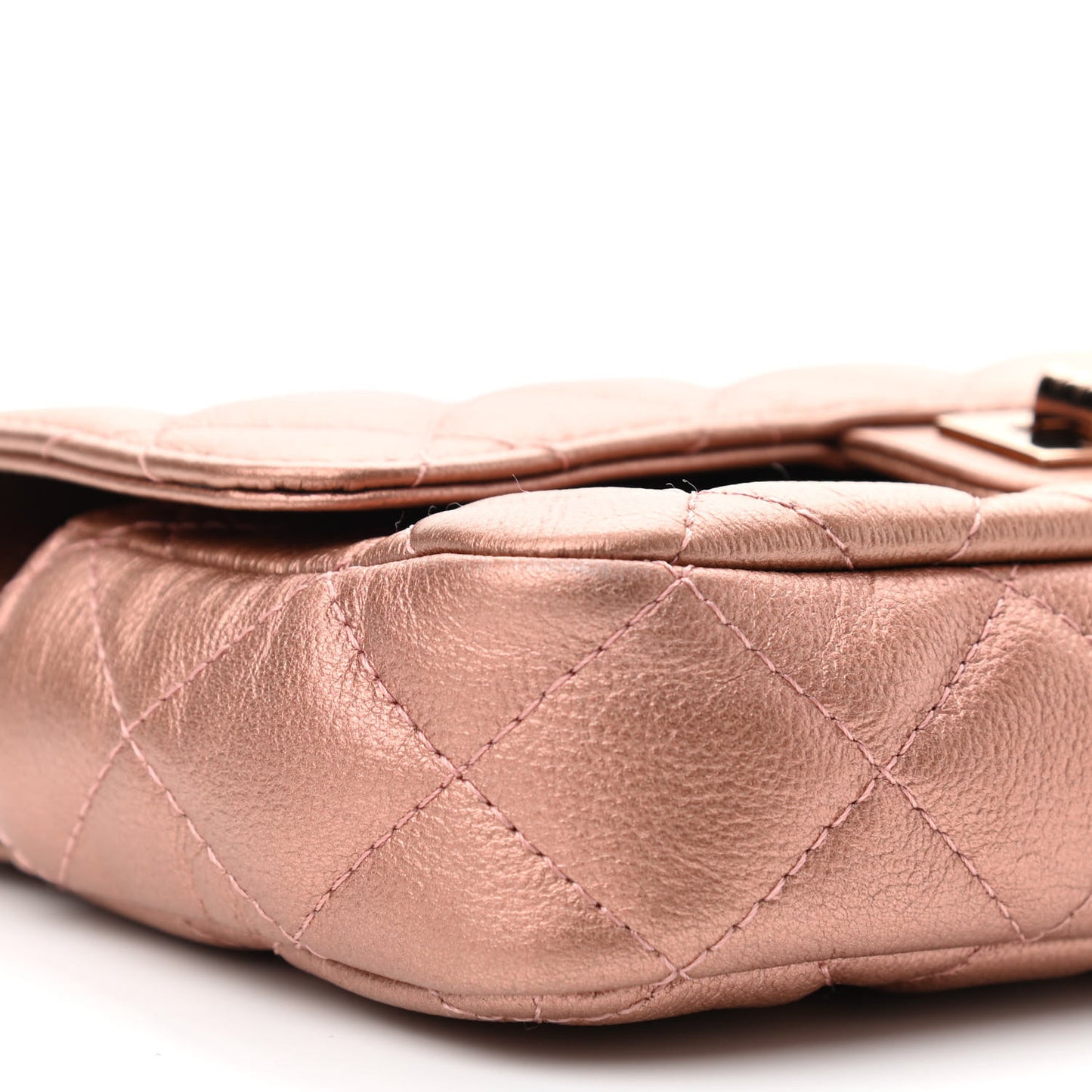 Metallic Grained Calfskin Quilted 2.55 Reissue Phone Holder With Chain Copper