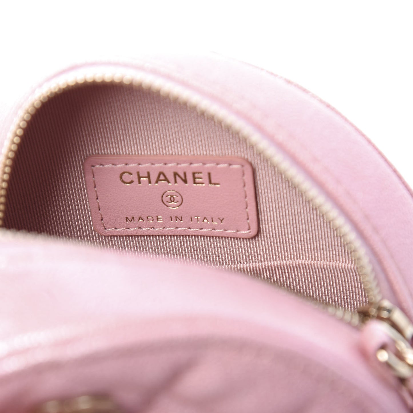 Iridescent Caviar Quilted Round Clutch With Chain Pink