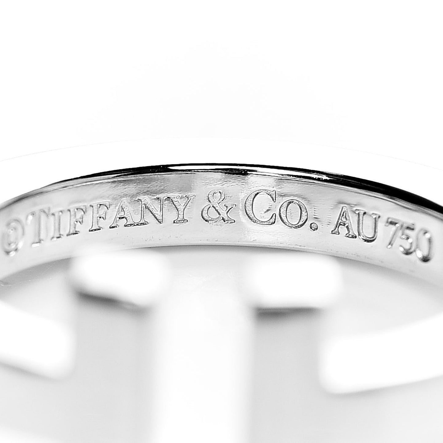 18K White Gold T Square Ring 46 3.75