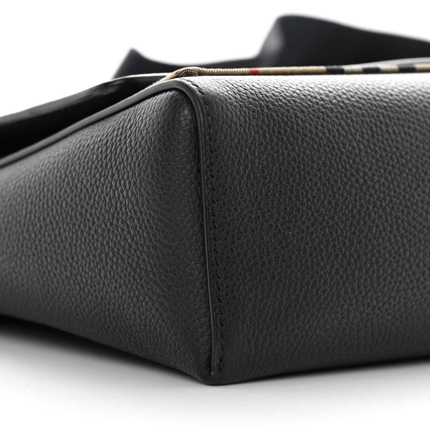 Grainy Calfskin Vintage Check Note Crossbody Bag Black