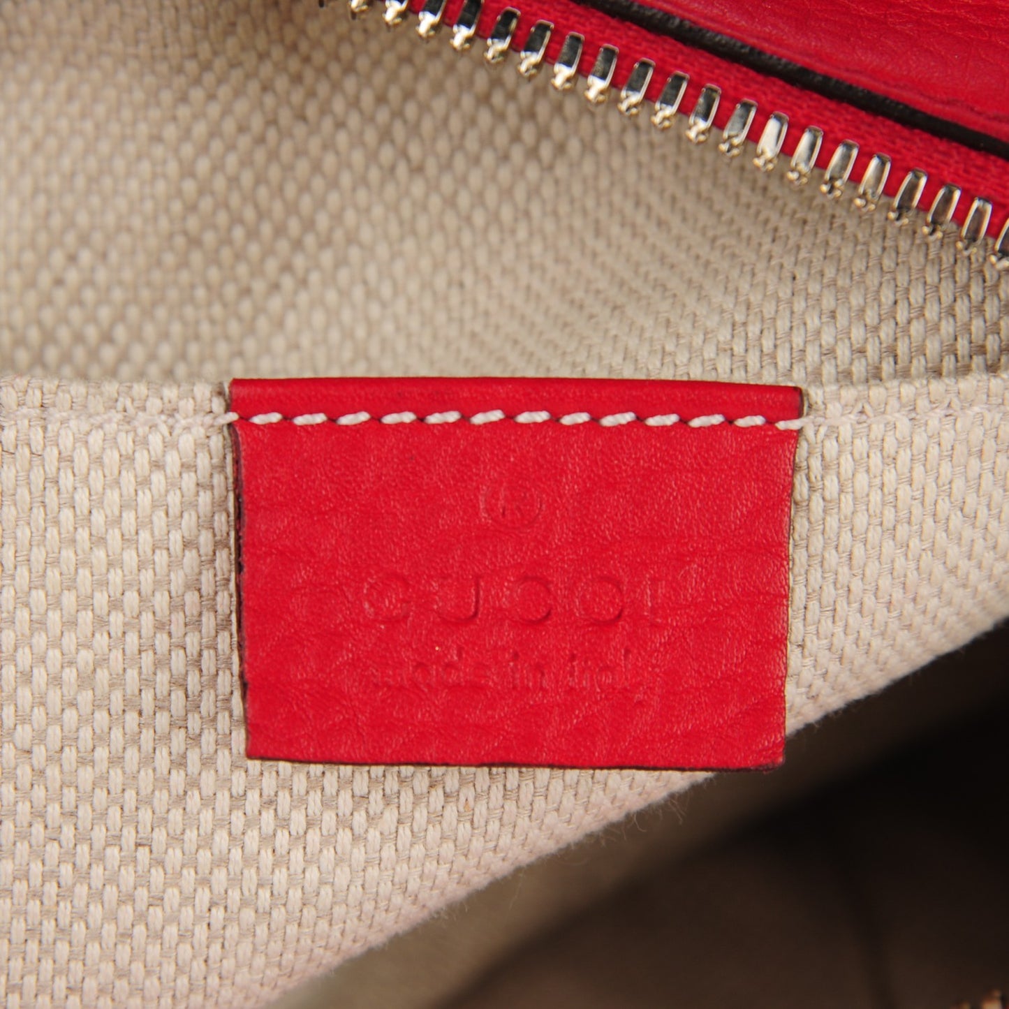 Pebbled Calfskin Small Soho Disco Bag Tabasco Red