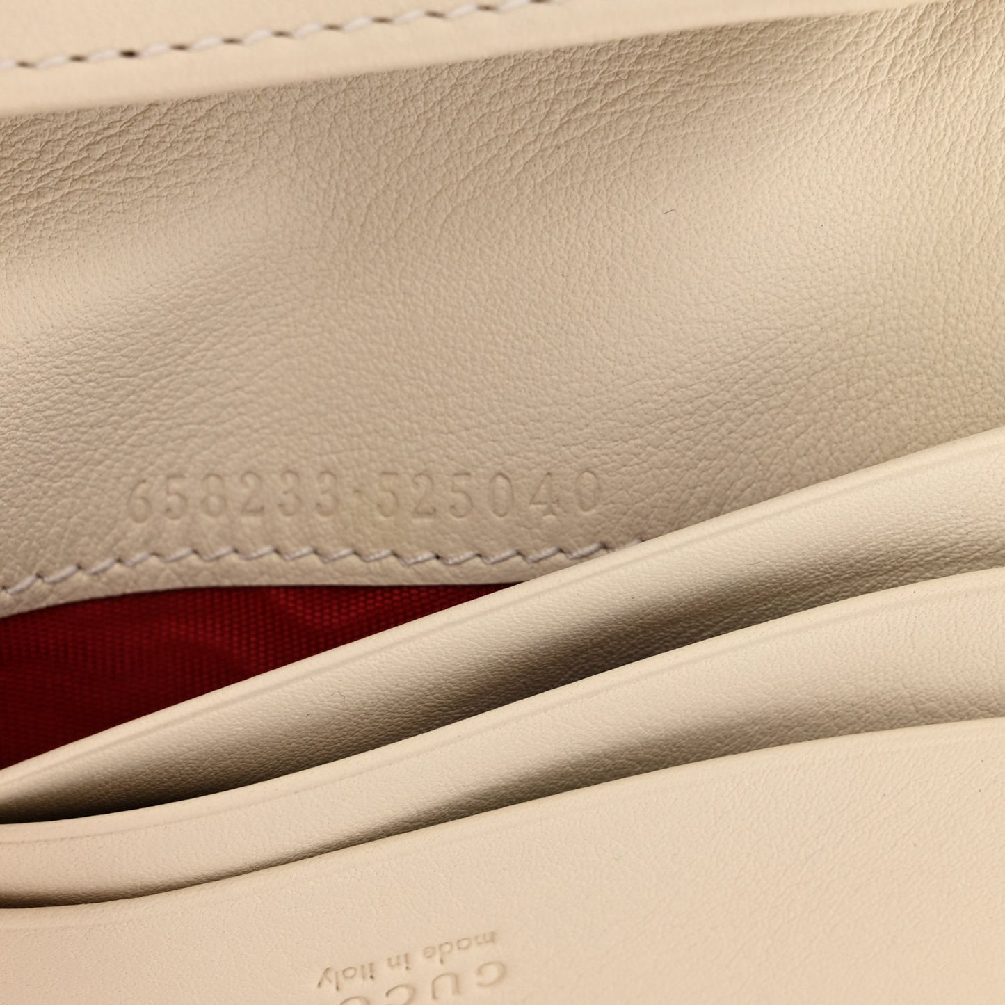 Calfskin Interlocking Card Case Mystic White Hibiscus Red