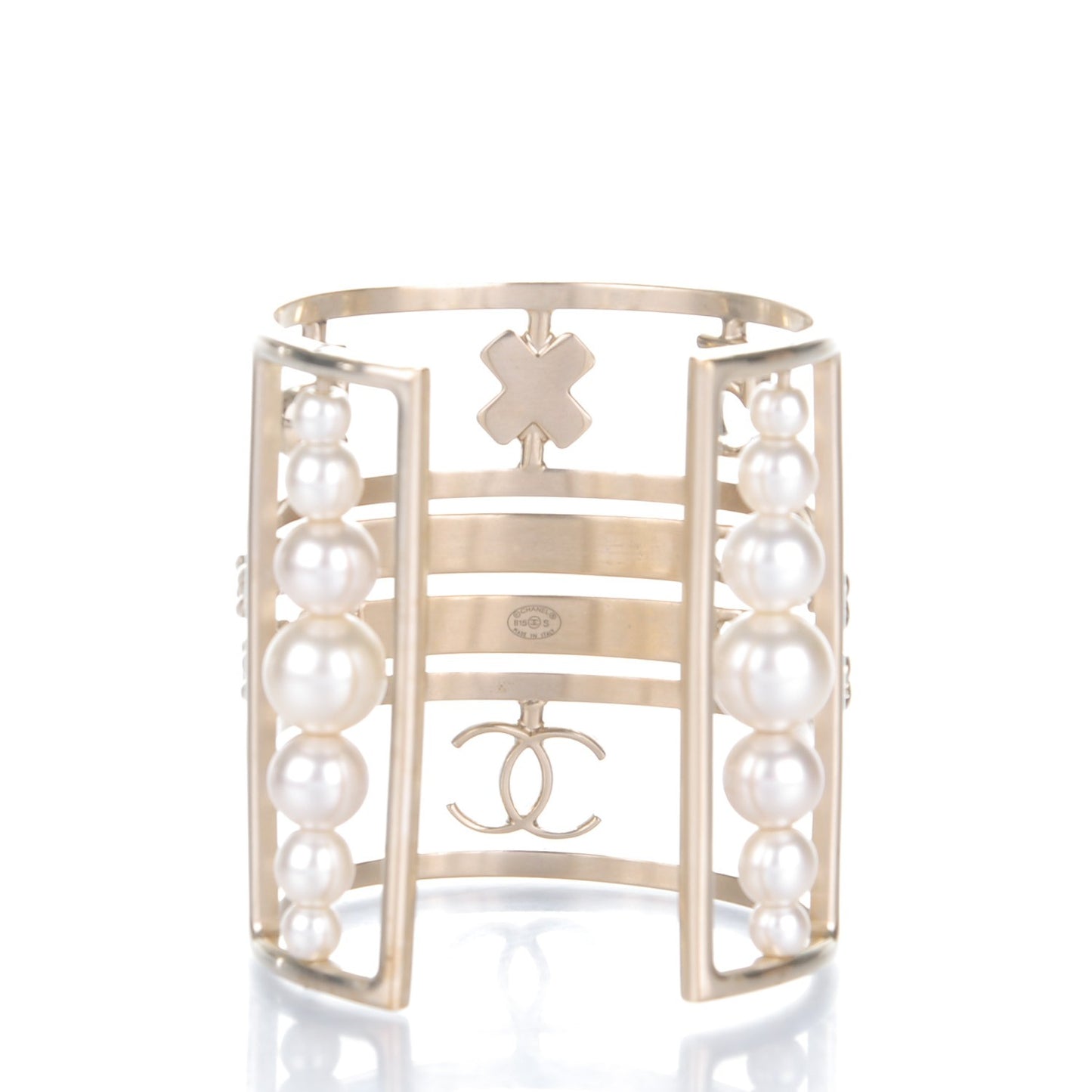 Metal Pearl CC Cuff Gold