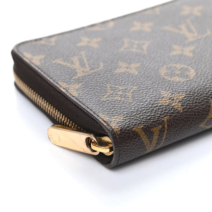 Louis Vuitton Monogram Zippy Organizer Wallet 8 of 10