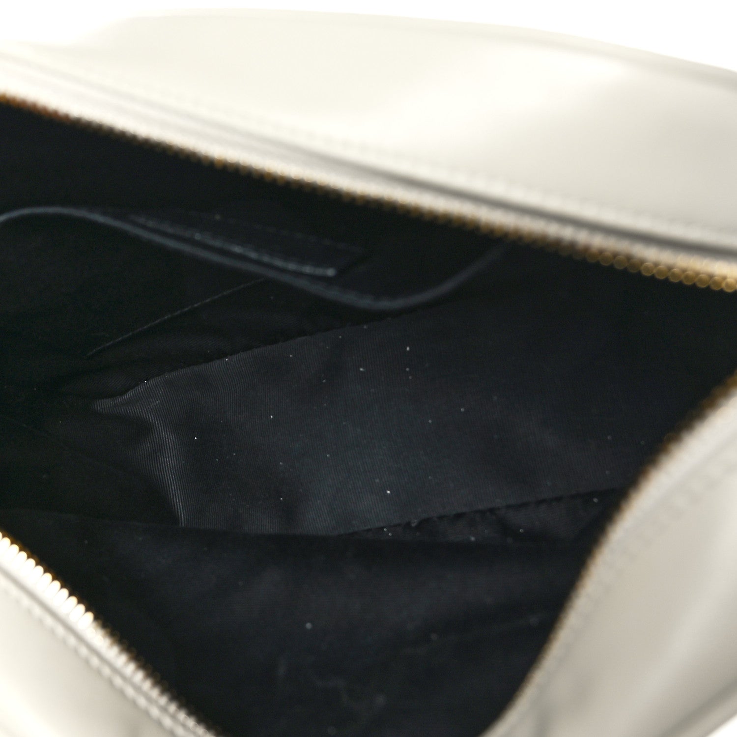 Saint Laurent Calfskin Matelasse Monogram Lou Camera Bag Crema Soft 5 of 9