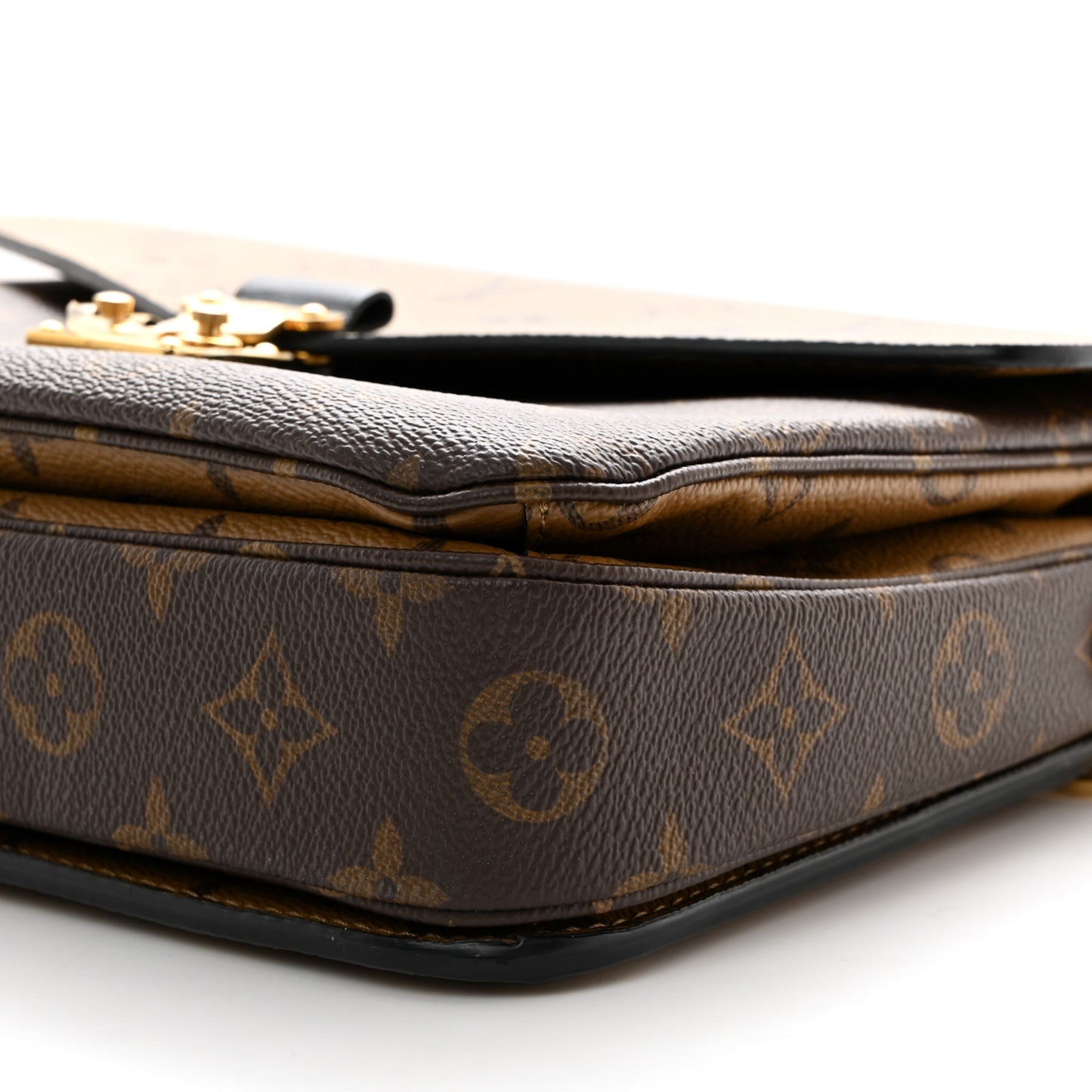 Reverse Monogram Pochette Metis