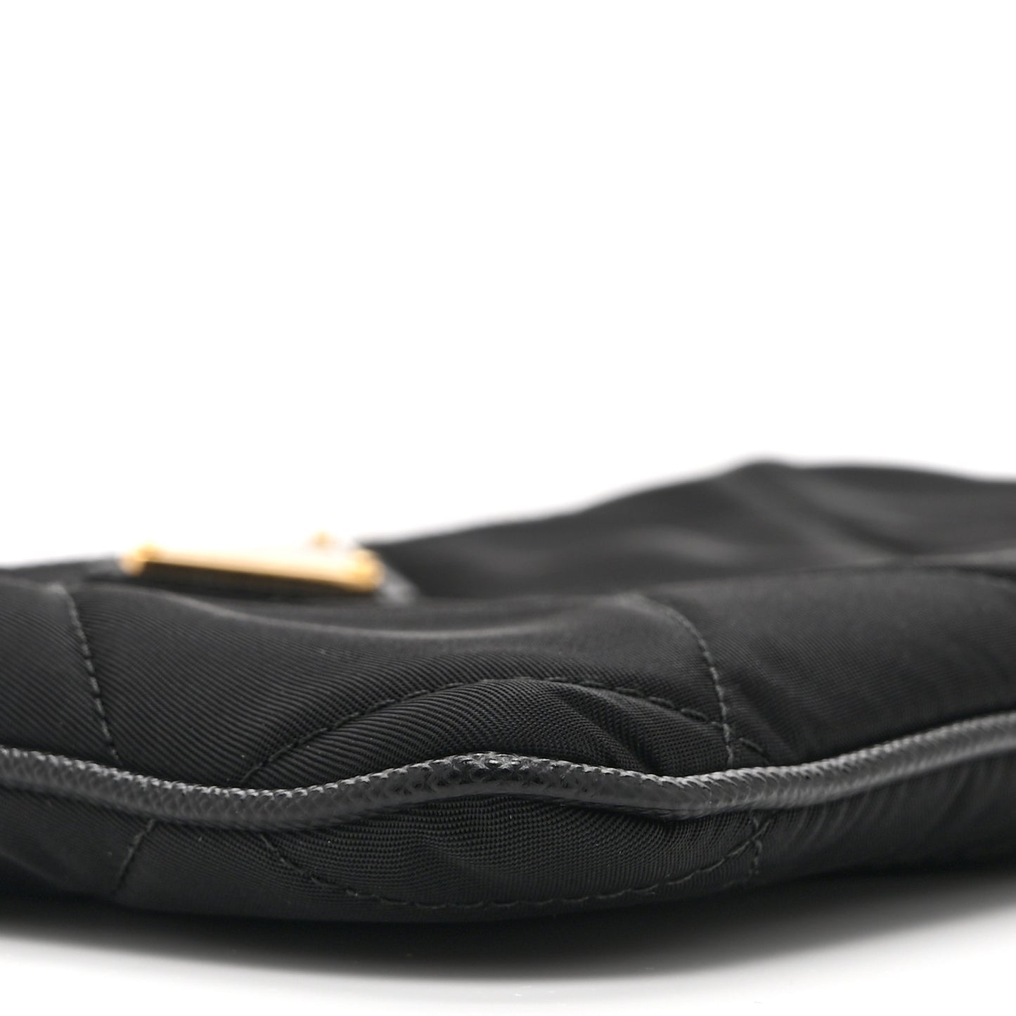 Re-Nylon Tessuto Impuntu Quilted Re-Edition 1995 Chaine Pouch Black
