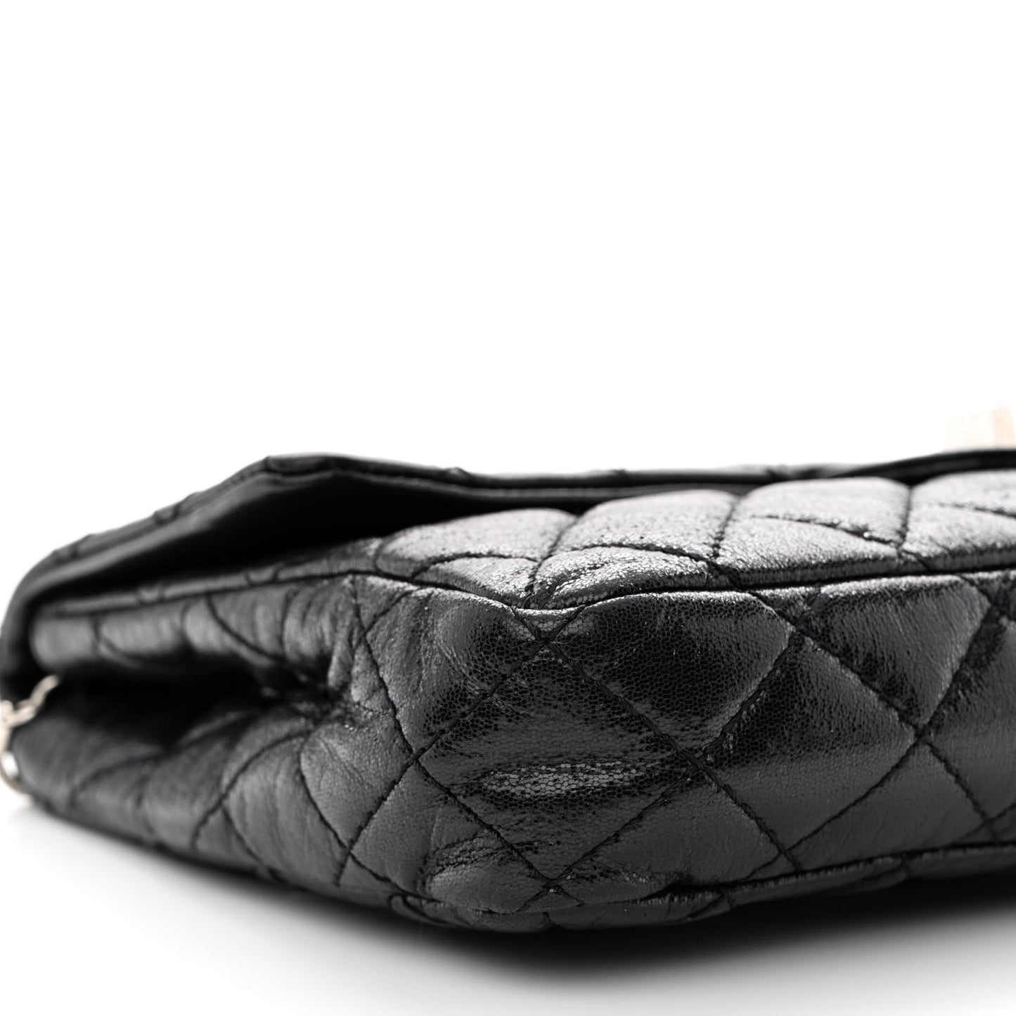 Iridescent Lambskin Quilted Snake Chain 2.55 Reissue Flap Black