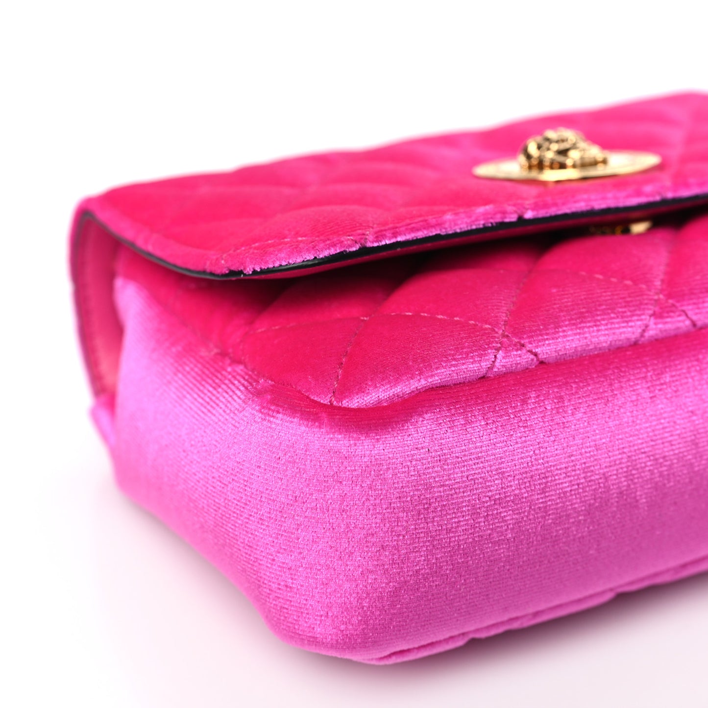Velvet Quilted Medusa Chain Crossbody Pink