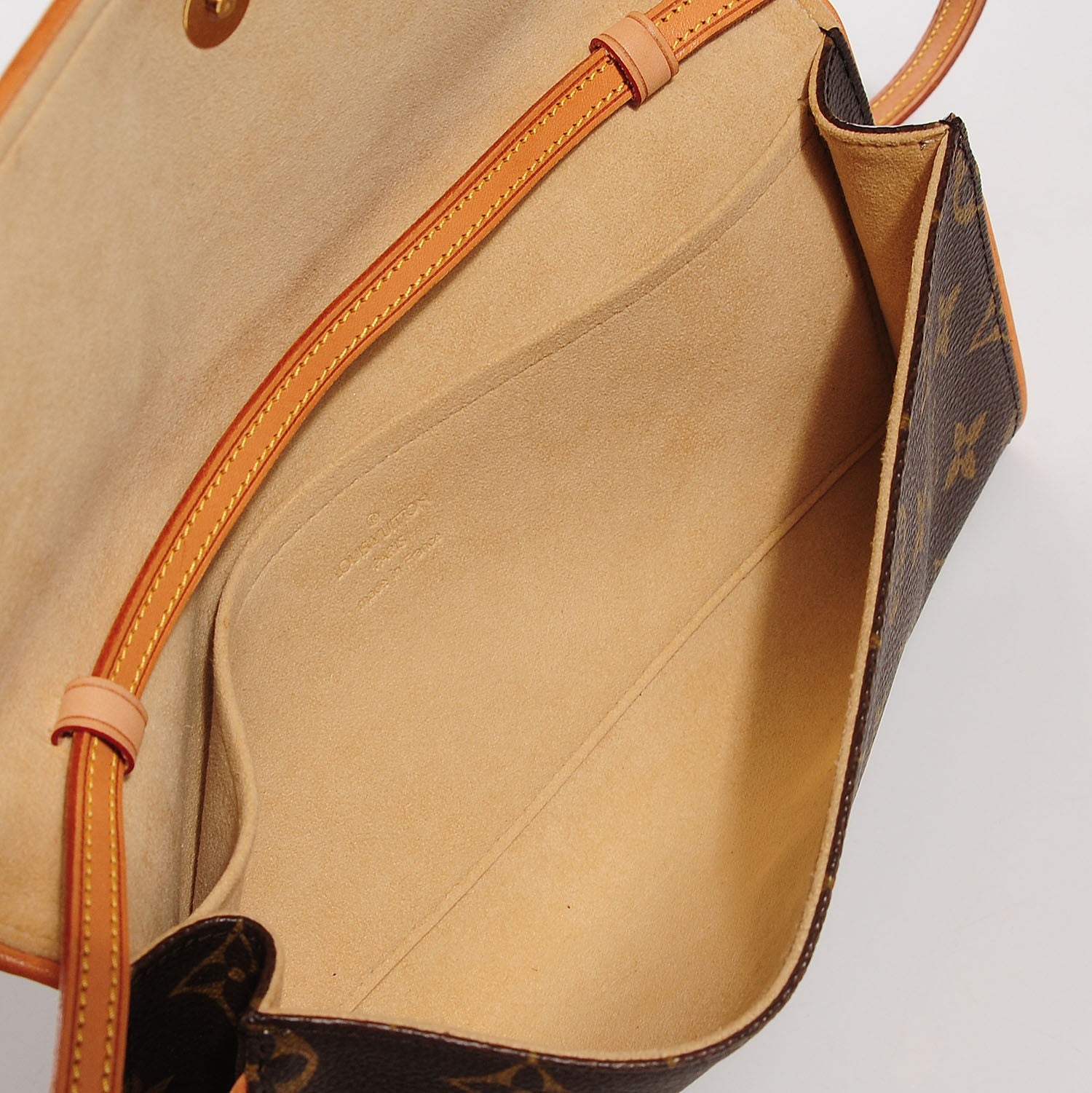 Louis Vuitton Monogram Pochette Twin GM 5 of 7