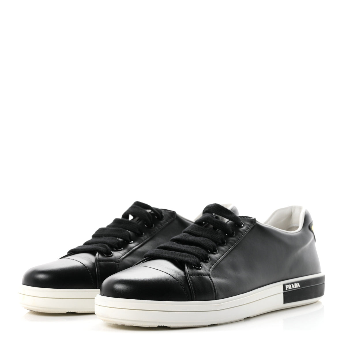 Vitello Soft Low Top Triangle Sneakers 38.5 Black White