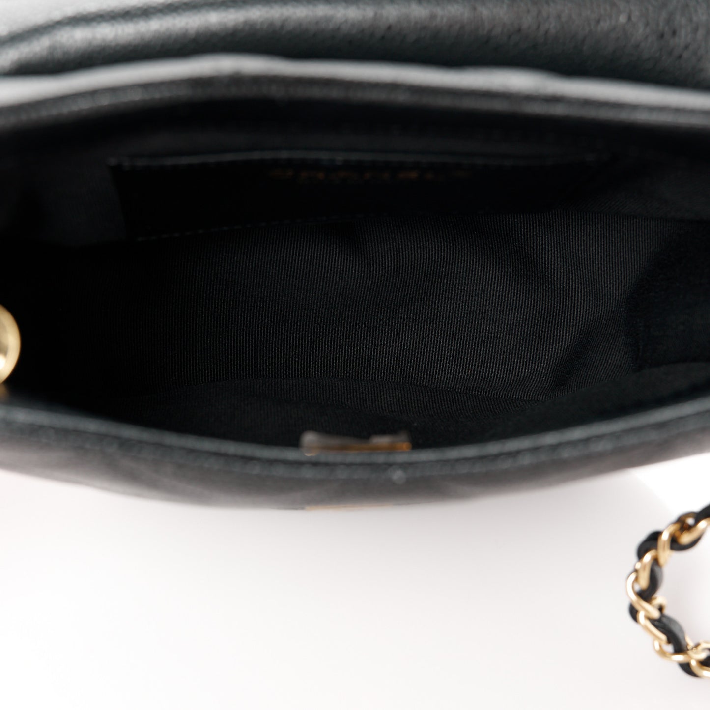 Caviar Quilted Small Messenger Flap Black