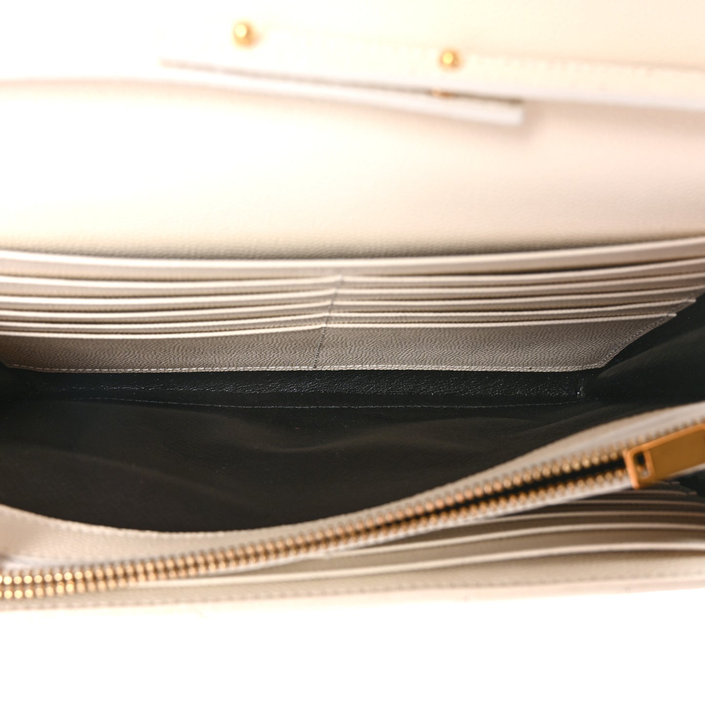 Grain De Poudre Matelasse Chevron Monogram Chain Wallet Crema Soft