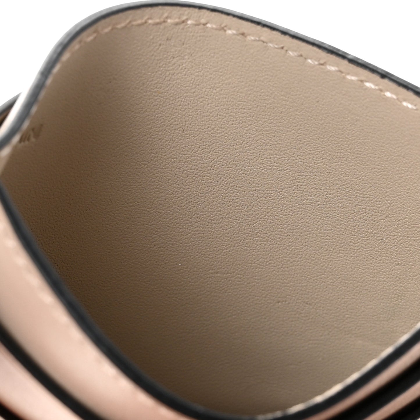 Calfskin Embossed Anagram Cardholder Light Oat
