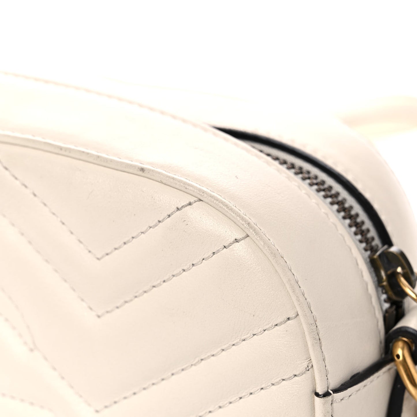 Calfskin Matelasse Animal Studs Small GG Marmont Chain Shoulder Bag White