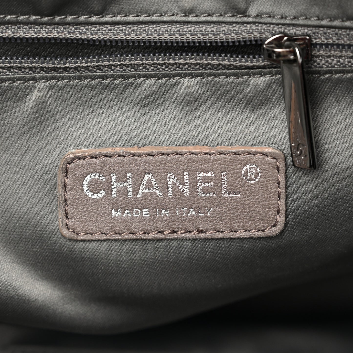 Lambskin Patent Calfskin Brooklyn Patchwork Hobo Black