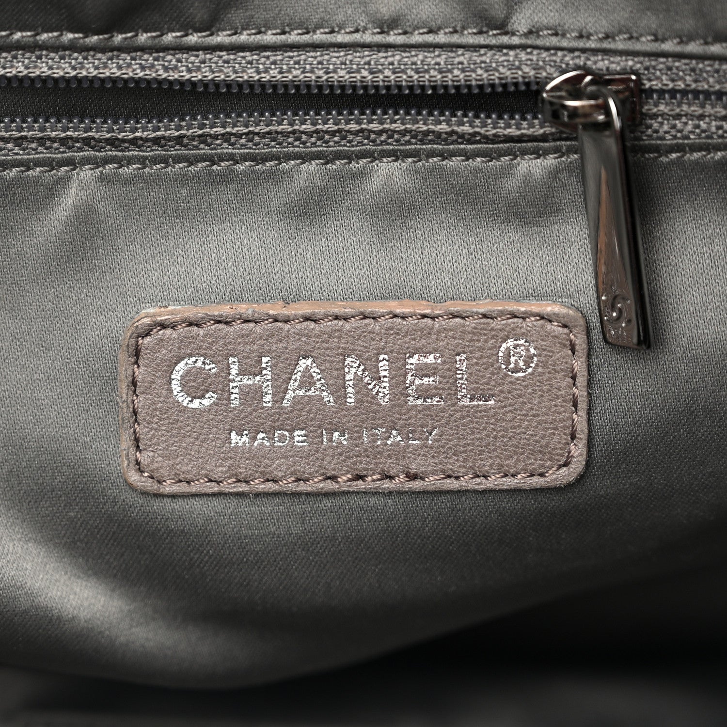 Chanel Lambskin Patent Calfskin Brooklyn Patchwork Hobo Black 6 of 11