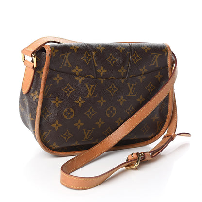 Louis Vuitton Monogram Menilmontant PM 3 of 14