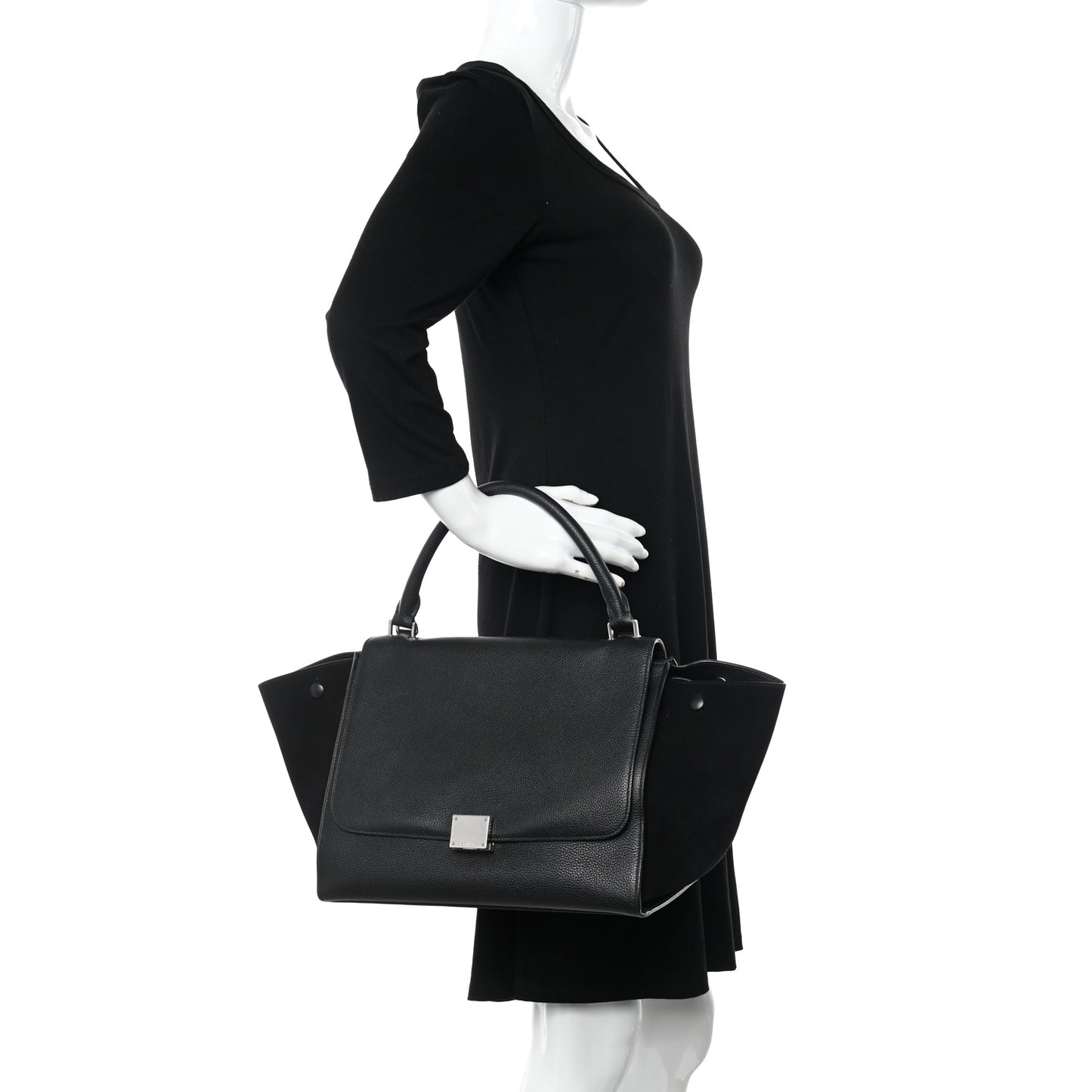 Drummed Calfskin Suede Medium Trapeze Black