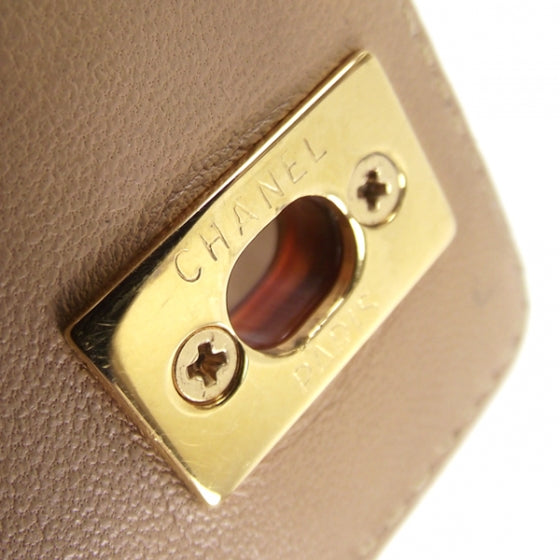Chanel Vintage Straw Bag w/Tortoise CC Lock 11 of 14
