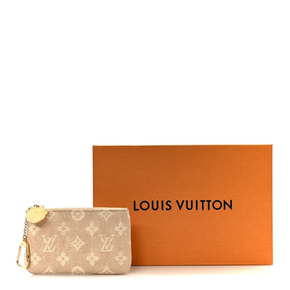 Louis Vuitton Meowgram Grace Coddington Key Pouch S 10 of 10