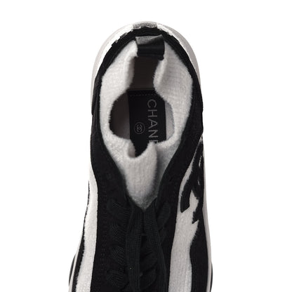 Chanel Fabric Suede Calfskin CC Sneakers 38 White Black 6 of 6