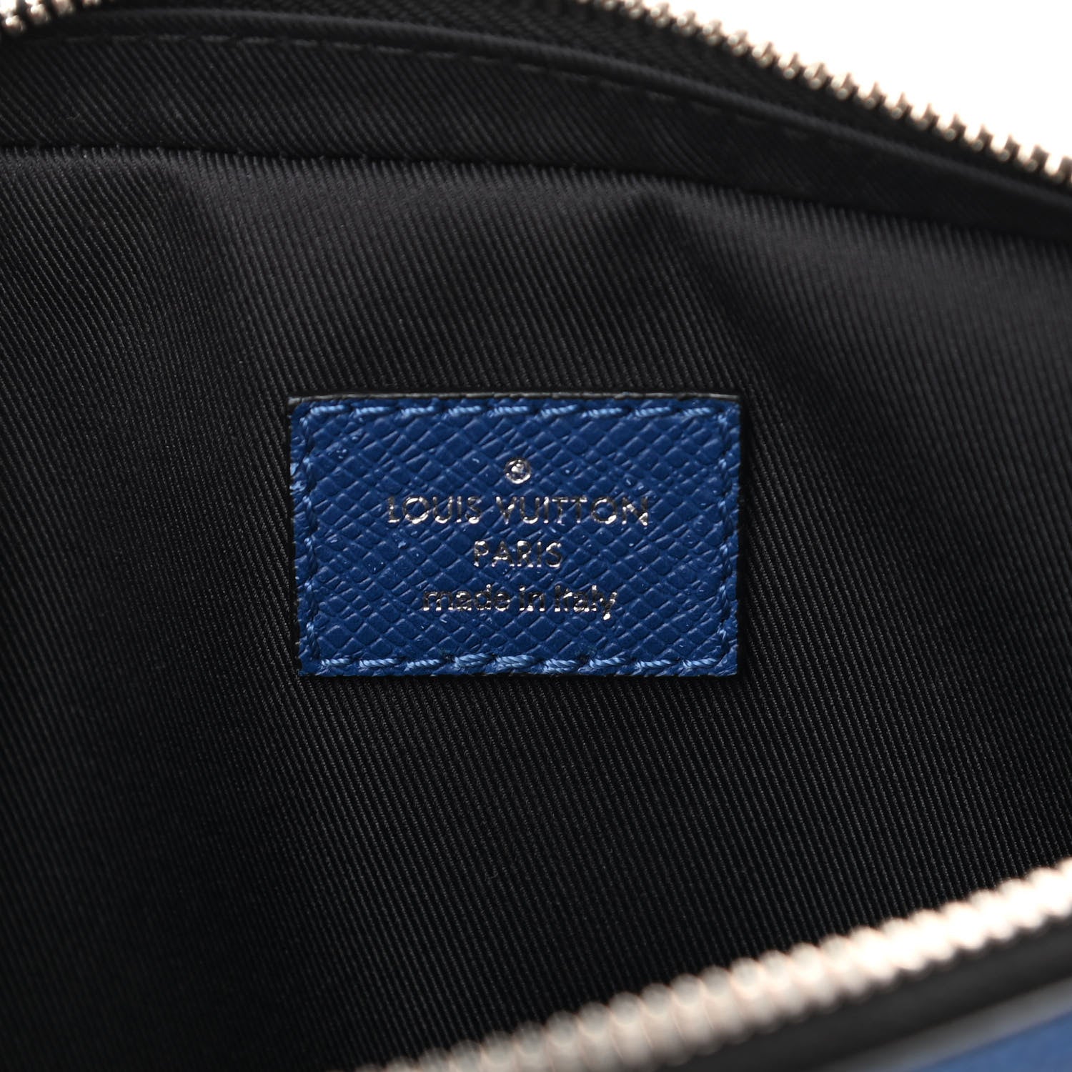 Louis Vuitton Taiga Outdoor Bumbag Cobalt 6 of 13