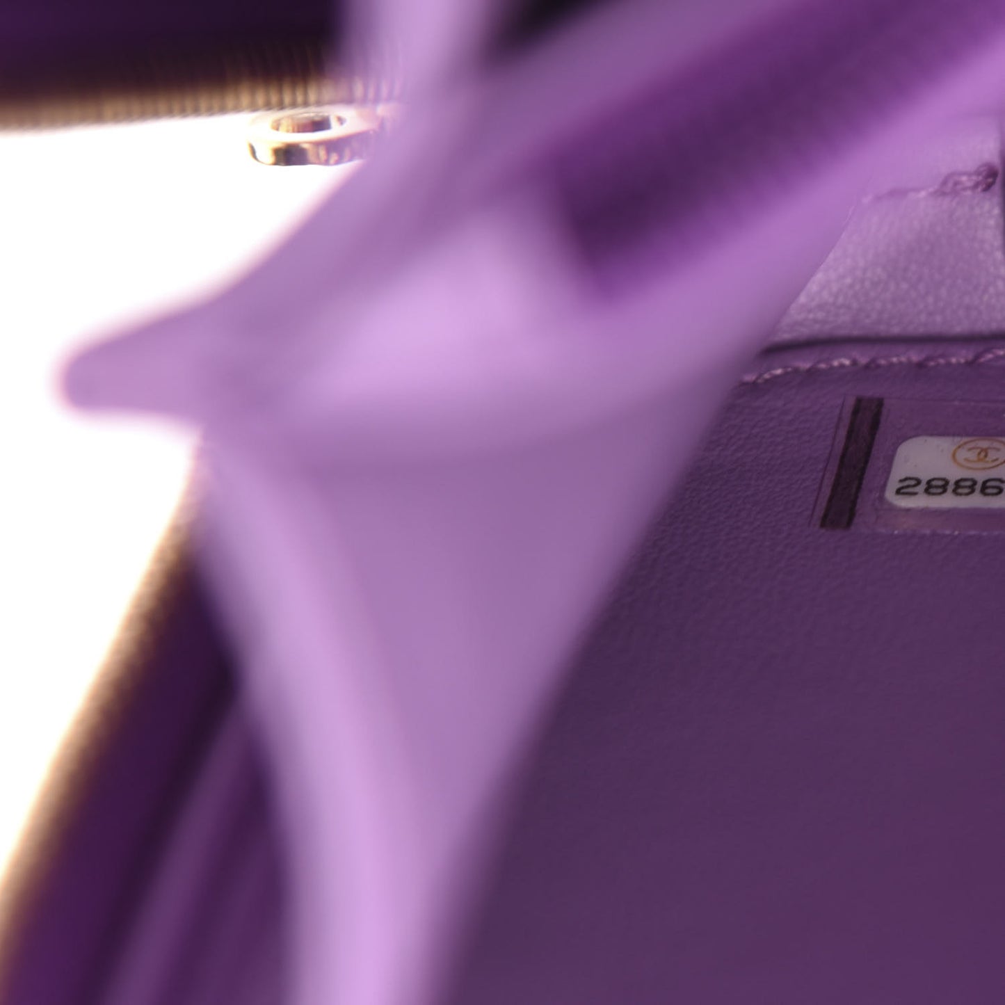 Caviar Quilted Medium CC Filigree Vanity Case Purple