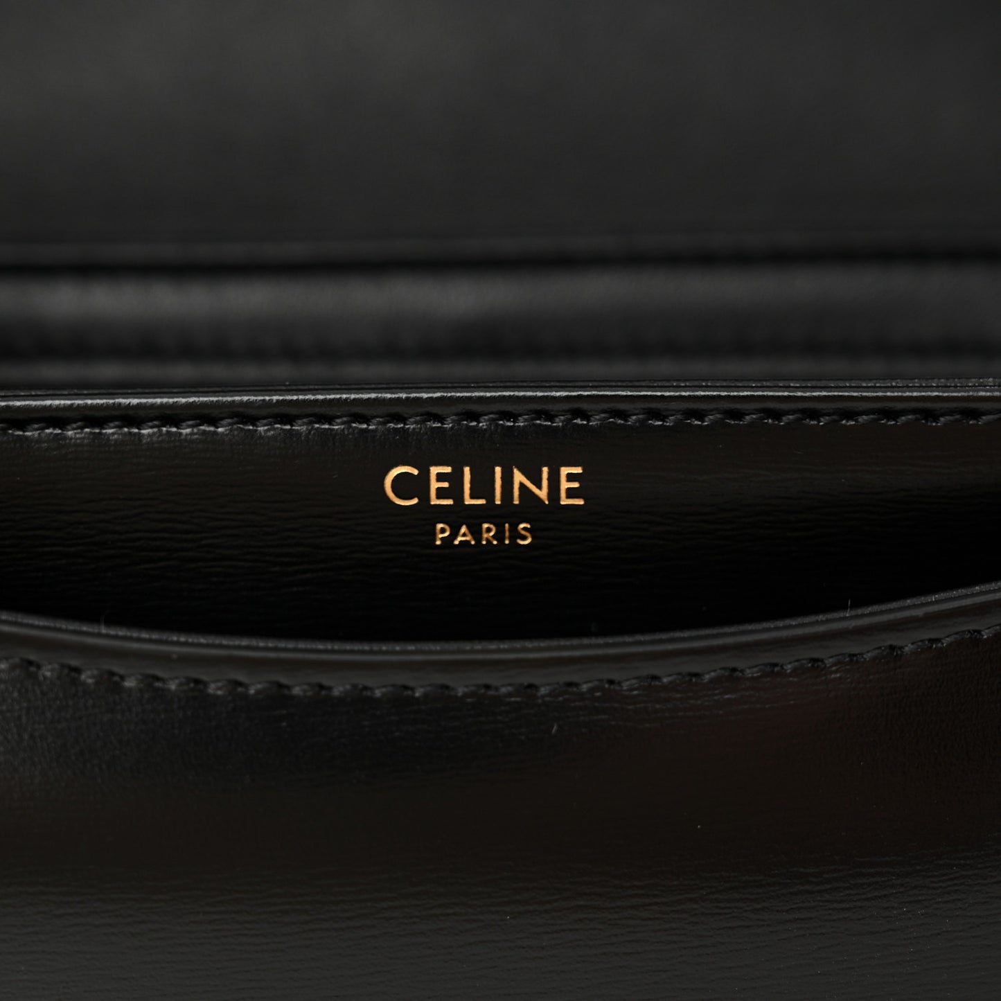 Shiny Calfskin Teen Besace Black