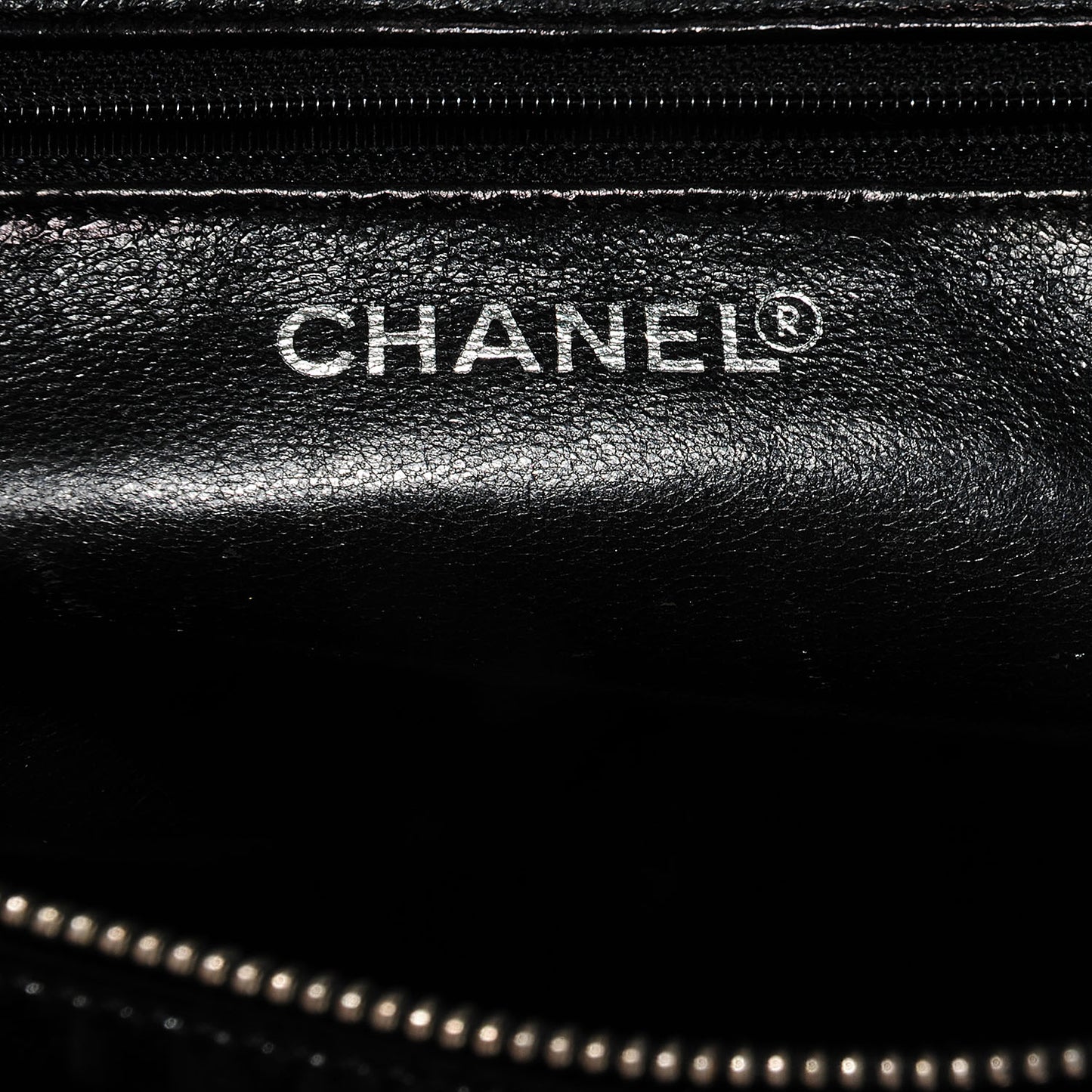 Patent Petit Timeless Shopping Tote PTT Black