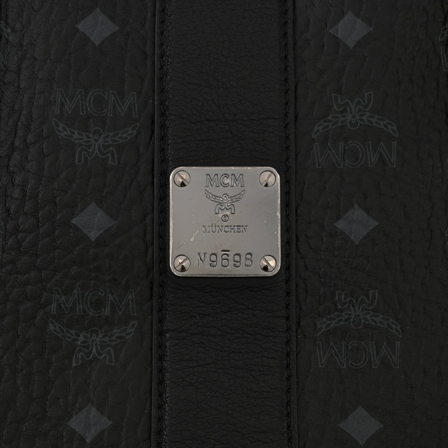 Visetos Medium Liz Reversible Shopper Tote Black