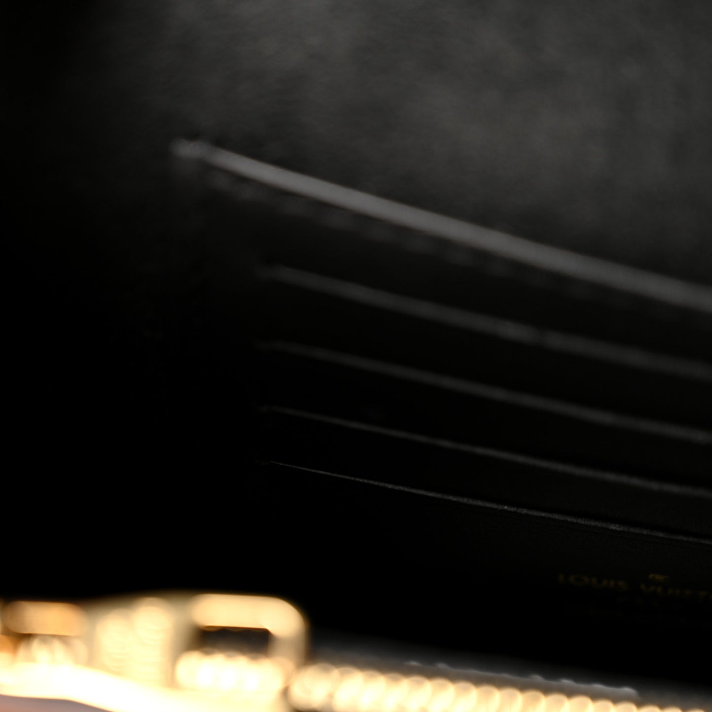 Reverse Monogram Dauphine Chain Wallet