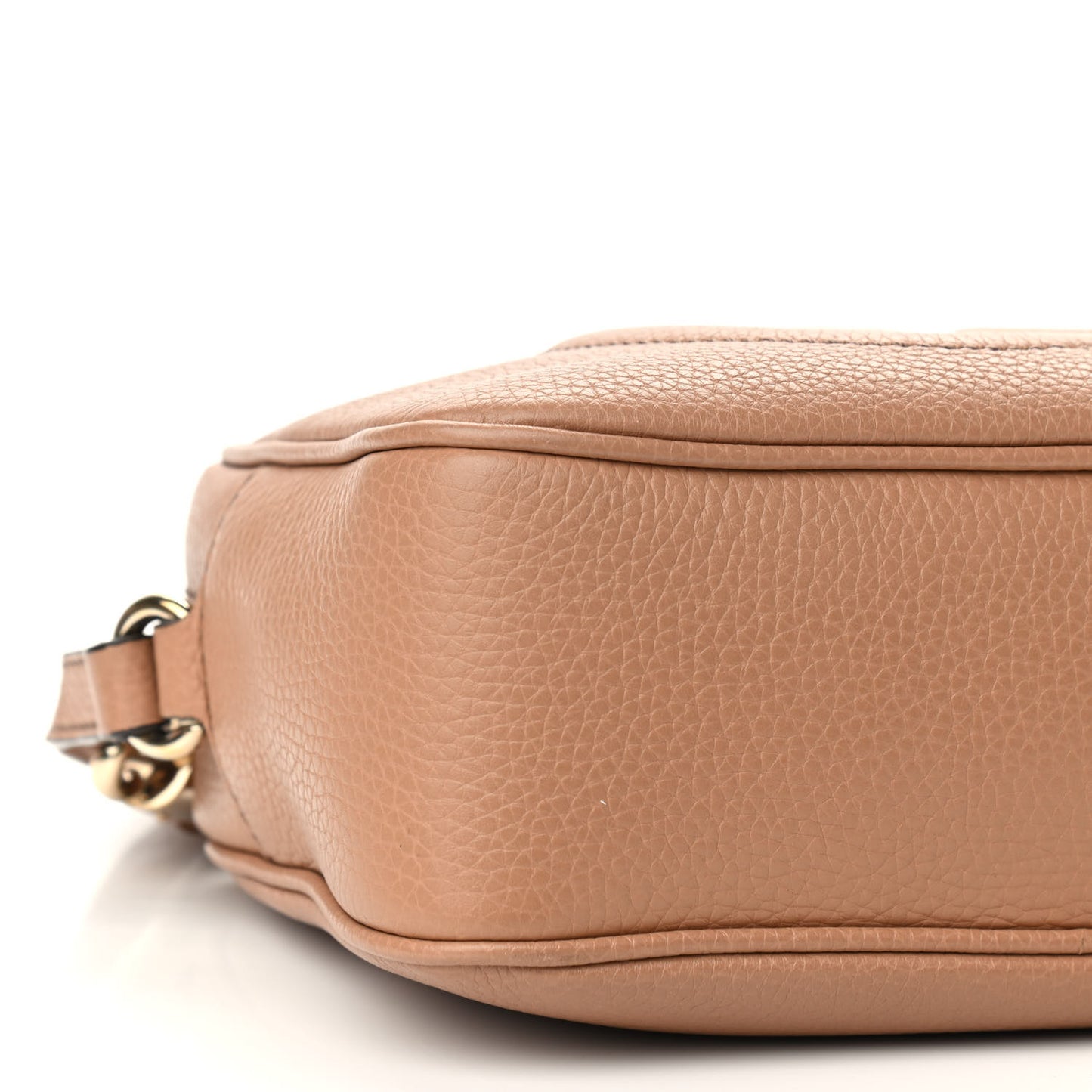 Pebbled Calfskin Small Soho Disco Bag Camelia