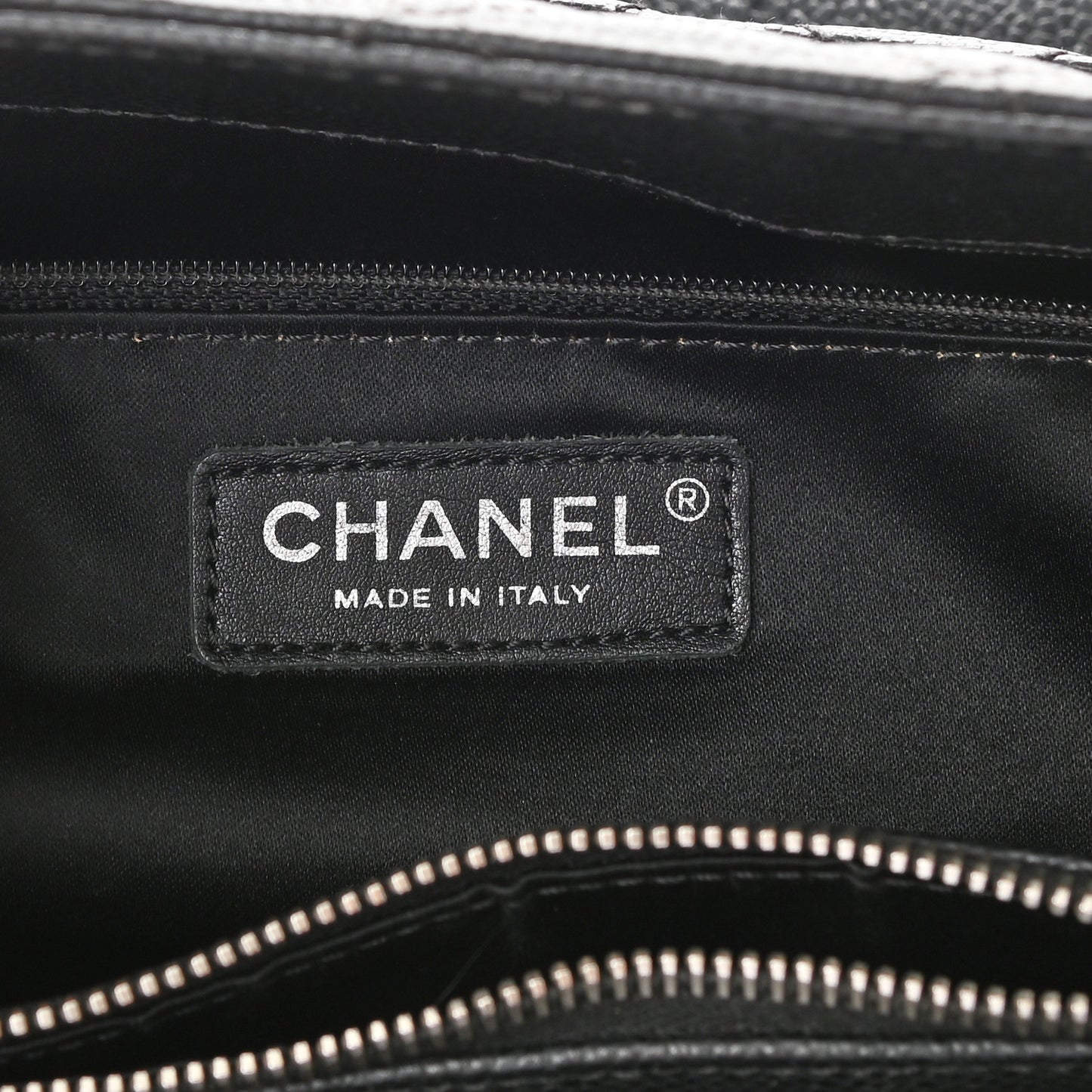 Caviar Quilted Grand Shopping Tote GST Black